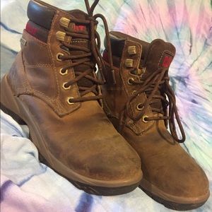 Soft toe CAT boots